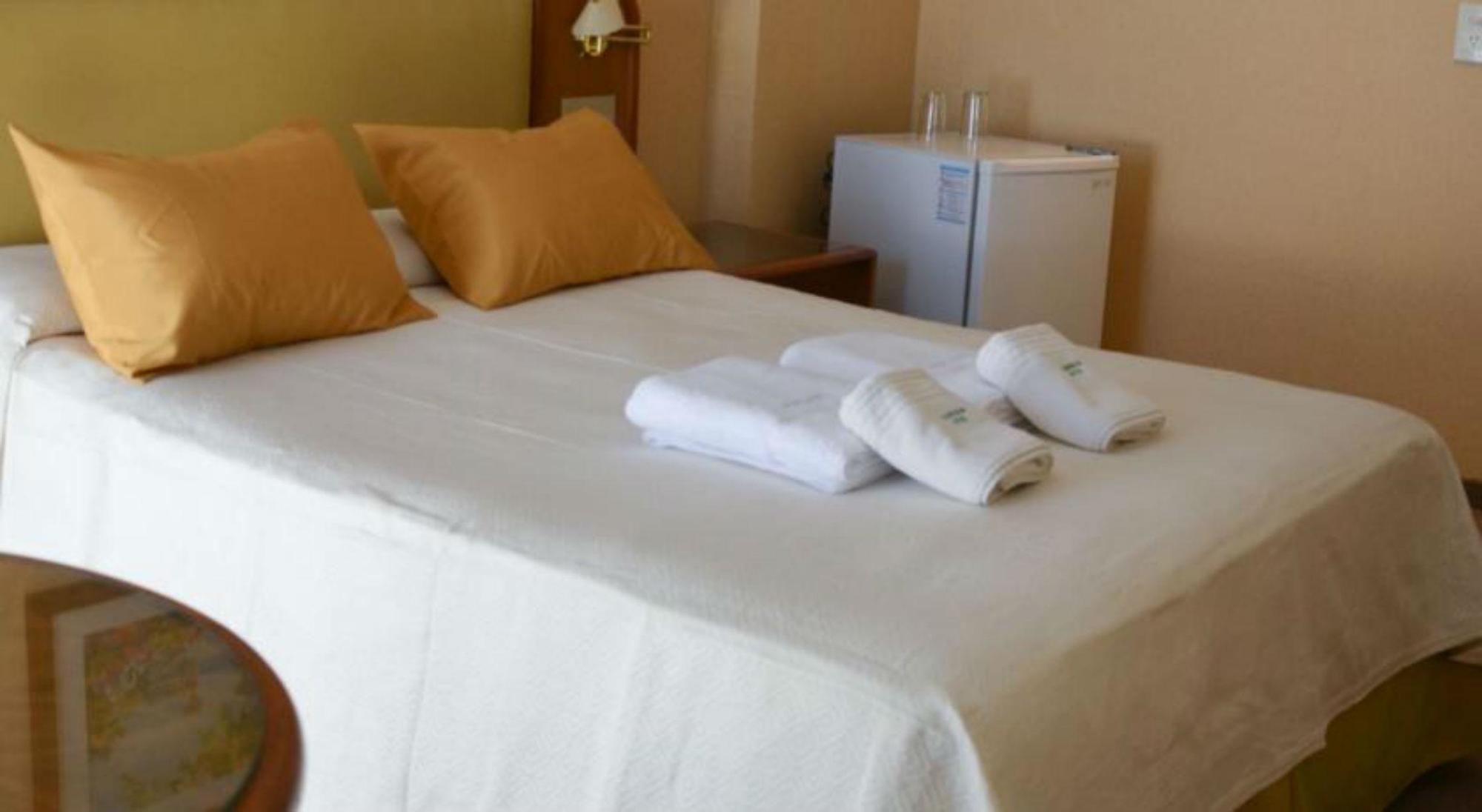 Hotel Algeciras Pinamar Exterior photo